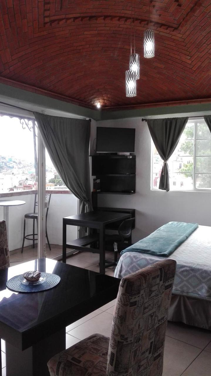Suite Pipila Guanajuato Luaran gambar